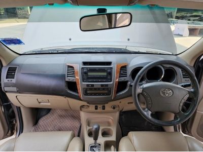 Toyota Fortuner 2.7 V AT ปี 2011 โปร ฟรีดาวน์ กู้ได้100%  ไม่ต้องมีคนค้ำ รูปที่ 8